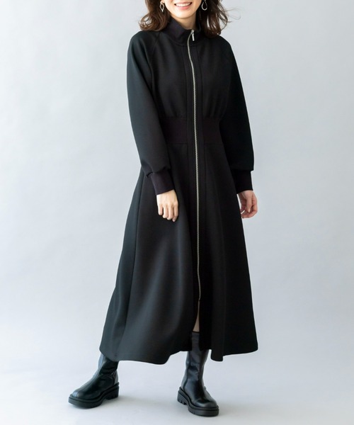 UNDOVE(アンドゥーブ)の「UNDOVE【SMART ECO JERSEY】リブ切替ワンピース (ロングワンピース/ジップアップワンピース/フレアワンピ/ジップワンピ/リブ使い/ポケット付/防シワ/ストレッチ/イージーケア/UV/ウォッシャブル)(ワンピース・レディース・アイボリー系/ブラック・MEDIUM/SMALL/X-LARGE/LARGE)」の11枚目の写真