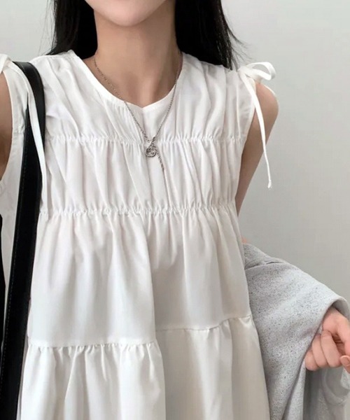 専用♡ポンヌフ 2 エアリベージュ フリル ワンピース タグあり an/アン】刺繍レース襟/ ノースリーブ/ パールボタン/ プリーツ