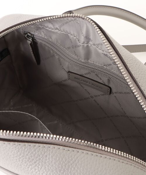 MICHAEL KORS(マイケルコース)の「THOMPSON MD DUFFLE SATCHEL サッチェル(ハンドバッグ・レディース・グレー系・FREE)」の4枚目の写真