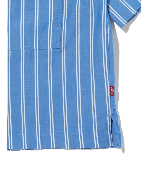 Levi's(リーバイス)の「Levi's/リーバイス HARLIE SS クロップドシャツ(シャツ/ブラウス・レディース・ブルー・XS/S/M)」の6枚目の写真