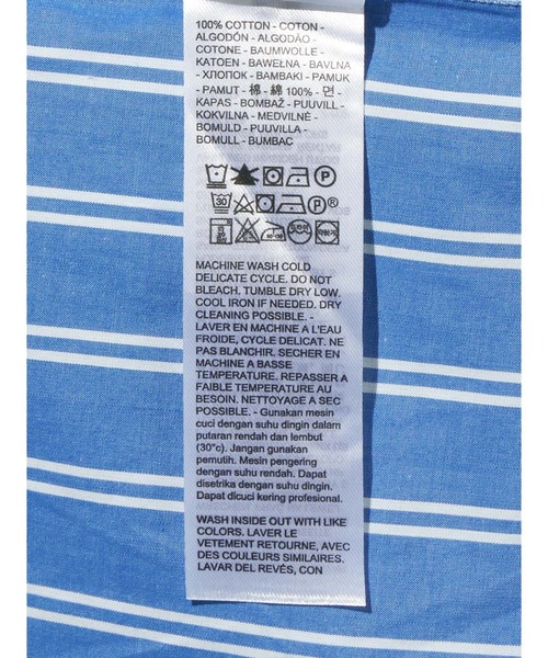 Levi's(リーバイス)の「Levi's/リーバイス HARLIE SS クロップドシャツ(シャツ/ブラウス・レディース・ブルー・XS/S/M)」の8枚目の写真