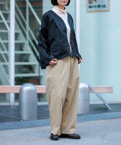 D.M.G.（ドミンゴ）の「[D.M.G. / ディーエムジー] ツイル ボリュームイージーパンツ（その他パンツ・レディース・ブラック/ベージュ/オリーブ・M/S）」の8枚目の写真