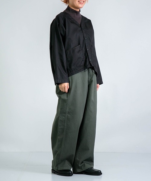 D.M.G.（ドミンゴ）の「[D.M.G. / ディーエムジー] ツイル ボリュームイージーパンツ（その他パンツ・レディース・ブラック/ベージュ/オリーブ・M/S）」の18枚目の写真