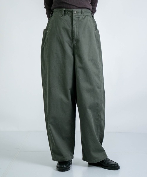 D.M.G.（ドミンゴ）の「[D.M.G. / ディーエムジー] ツイル ボリュームイージーパンツ（その他パンツ・レディース・ブラック/ベージュ/オリーブ・M/S）」の15枚目の写真