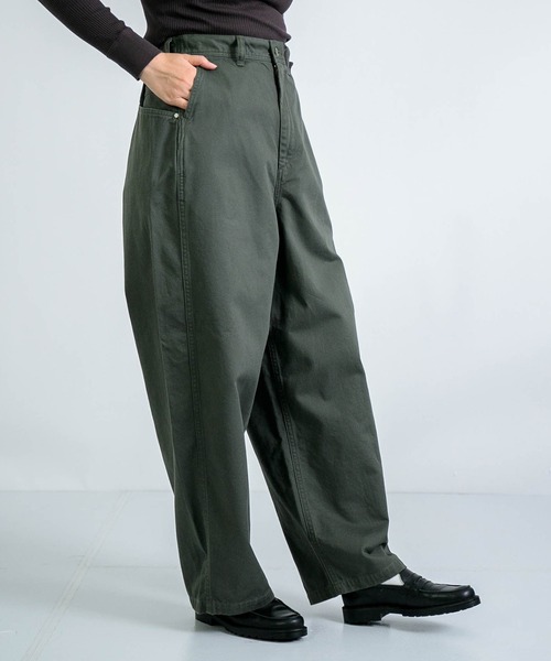 D.M.G.（ドミンゴ）の「[D.M.G. / ディーエムジー] ツイル ボリュームイージーパンツ（その他パンツ・レディース・ブラック/ベージュ/オリーブ・M/S）」の16枚目の写真