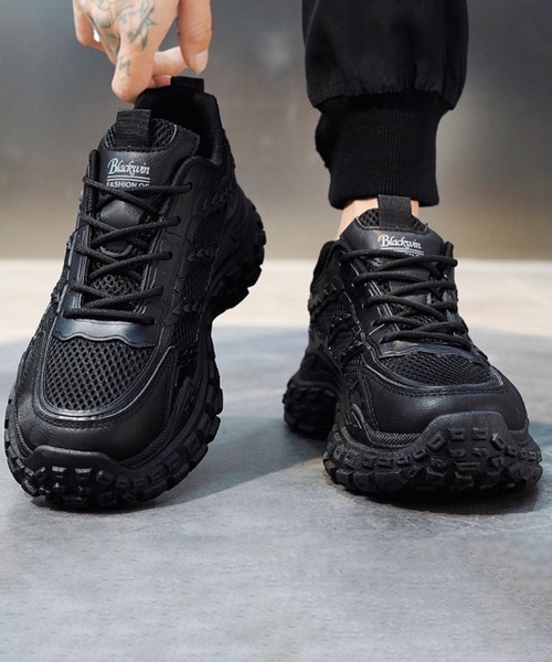 WESTBOY(ウエストボーイ)の「厚底 メッシュ オールブラックスニーカー WO25S13SH13【WB ORIGINALS】(スニーカー・メンズ・ブラック・42/43/44/41)」の1枚目の写真