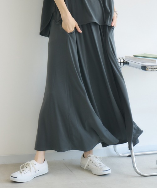 meeny miny(ミーニーマイニー)の「【meeny miny】とろみ~スカート(スカート・レディース・パープル/ブラック/グレー・S-M/M-L)」の2枚目の写真