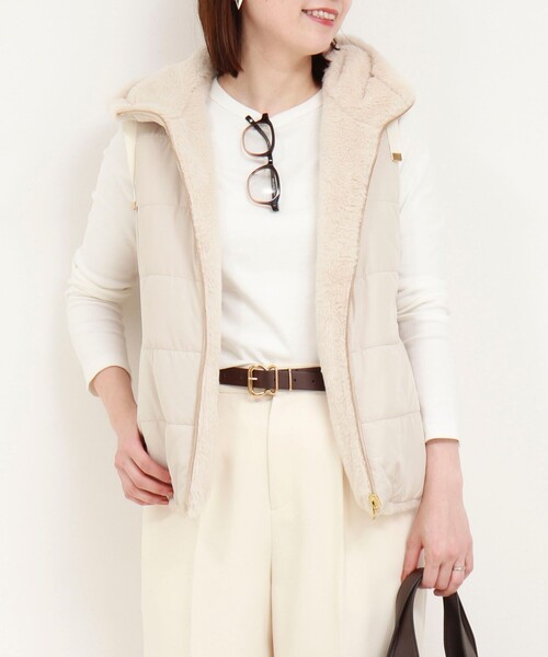 MICO COULIER（ミコクリエ）の「ファイングロス×ファー リバーシブルベスト（ブルゾン・レディース・チャコールグレー/ブラウン/キナリ・38）」の2枚目の写真