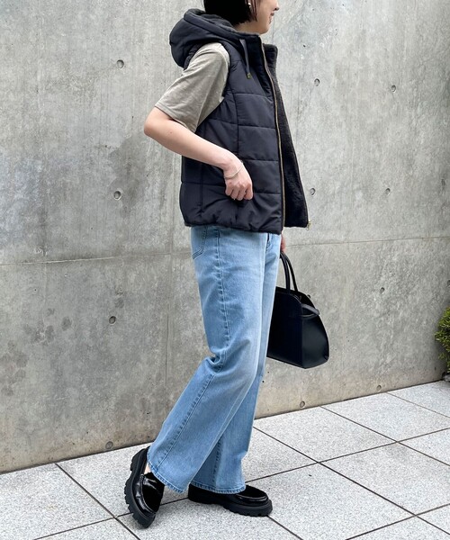 MICO COULIER（ミコクリエ）の「ファイングロス×ファー リバーシブルベスト（ブルゾン・レディース・チャコールグレー/ブラウン/キナリ・38）」の9枚目の写真