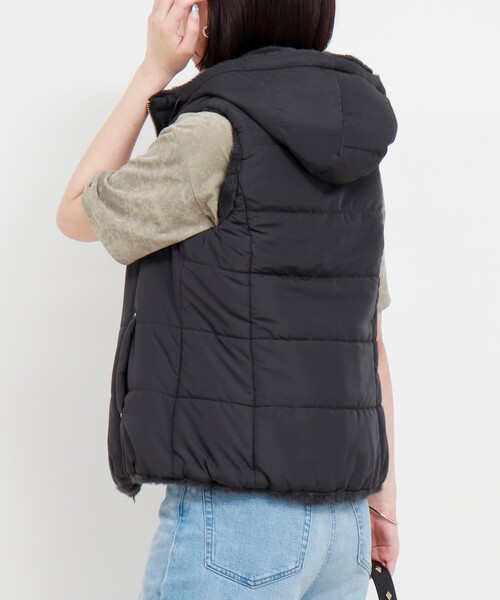 MICO COULIER（ミコクリエ）の「ファイングロス×ファー リバーシブルベスト（ブルゾン・レディース・チャコールグレー/ブラウン/キナリ・38）」の16枚目の写真
