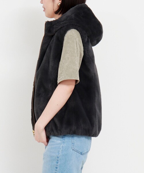 MICO COULIER（ミコクリエ）の「ファイングロス×ファー リバーシブルベスト（ブルゾン・レディース・チャコールグレー/ブラウン/キナリ・38）」の20枚目の写真