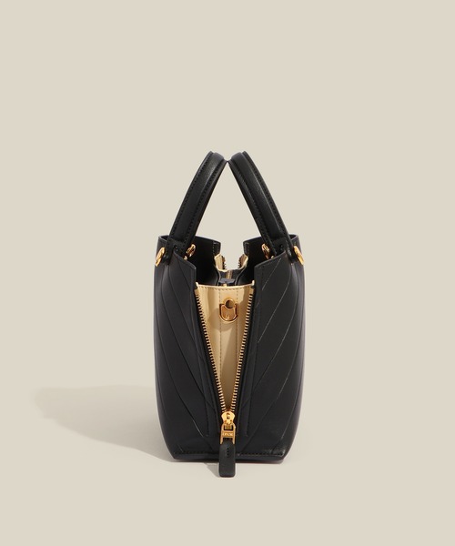 E'POR(エポール)の「【E'POR】【数量限定】 Y BAG Mini Emboss【超軽量】(ハンドバッグ・レディース・ベージュ/ブラック・FREE)」の4枚目の写真