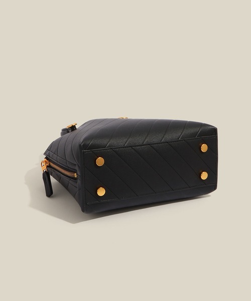 E'POR(エポール)の「【E'POR】【数量限定】 Y BAG Mini Emboss【超軽量】(ハンドバッグ・レディース・ベージュ/ブラック・FREE)」の13枚目の写真