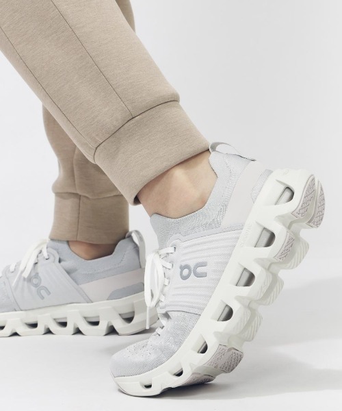 On(オン)の「オン ON Cloudswift 4(スニーカー・レディース・グレー・23.0cm/23.5cm/24.0cm/24.5cm/25.0cm)」の8枚目の写真