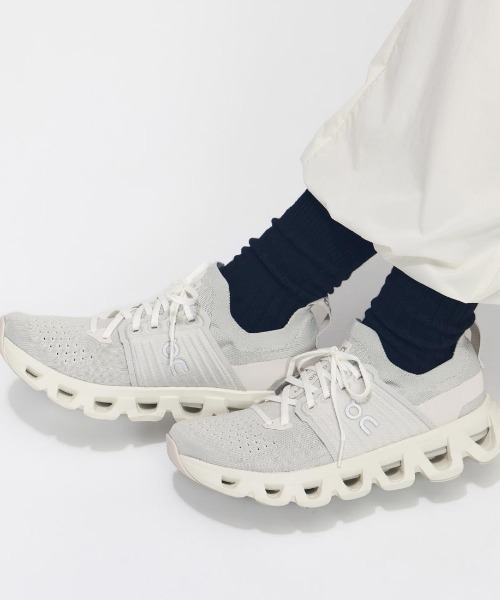 On(オン)の「オン ON Cloudswift 4(スニーカー・レディース・グレー・23.0cm/23.5cm/24.0cm/24.5cm/25.0cm)」の7枚目の写真