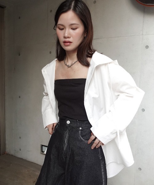 CORNERS（コーナーズ）の「ワッシャーフード付きシャツ（シャツ/ブラウス・レディース・オフホワイト/ブラック・M）」の2枚目の写真