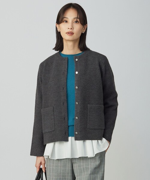 J.PRESS(ジェイプレス)の「BOUCLE ニット アウター(カーディガン/ボレロ・レディース・ブラウン系/ベージュ系/グレー系・MEDIUM/LARGE)」の2枚目の写真