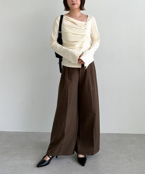 archives(アルシーヴ)の「ベルト付タックワイドスラックス(スラックス・レディース・ブラック/グレー/モカ・MEDIUM)」の12枚目の写真