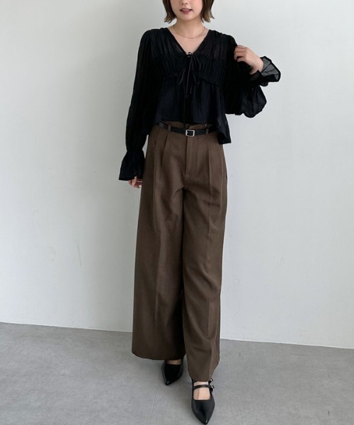 archives(アルシーヴ)の「ベルト付タックワイドスラックス(スラックス・レディース・ブラック/グレー/モカ・MEDIUM)」の13枚目の写真