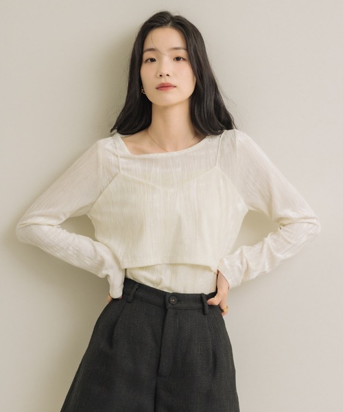 NEUNA(ヌナ)の「クラッシュベロアset top(Tシャツ/カットソー・レディース・ブラック/ブラウン/オフホワイト・FREE)」の2枚目の写真