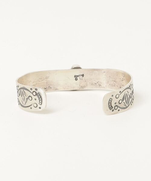 Indian Jewelry（インディアンジュエリー）の「INDIAN JEWELRY - BRACELET 109（ブレスレット・メンズ・シルバー・ONE SIZE）」の2枚目の写真