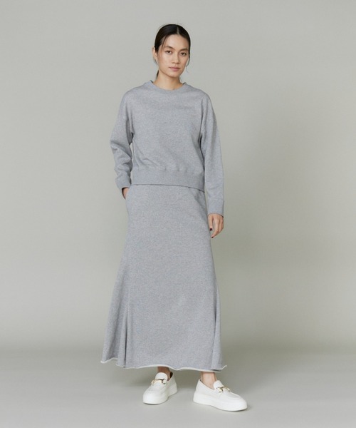 INED(イネド)の「ラメ裏毛プルオーバー《YVON》【セットアップ対応】(Tシャツ/カットソー・レディース・アイボリー/グレー・9号)」の3枚目の写真