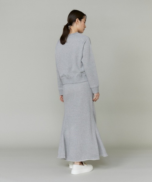 INED(イネド)の「ラメ裏毛プルオーバー《YVON》【セットアップ対応】(Tシャツ/カットソー・レディース・アイボリー/グレー・9号)」の5枚目の写真