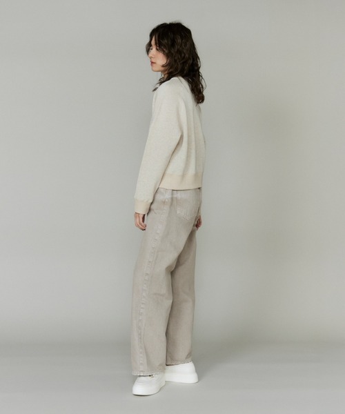 INED(イネド)の「ラメ裏毛プルオーバー《YVON》【セットアップ対応】(Tシャツ/カットソー・レディース・アイボリー/グレー・9号)」の8枚目の写真