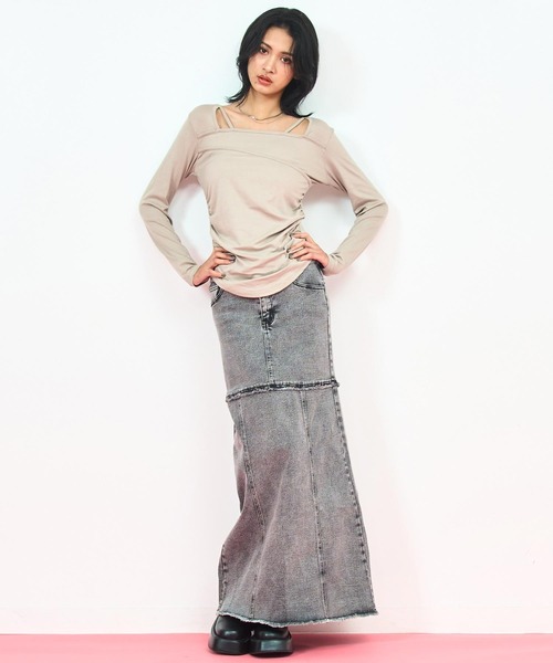 ANAP（アナップ）の「デコルテ デザイン サイド シャーリング トップス（Tシャツ/カットソー・レディース・ホワイト/グレー系その他/ブラック・FREE）」の13枚目の写真