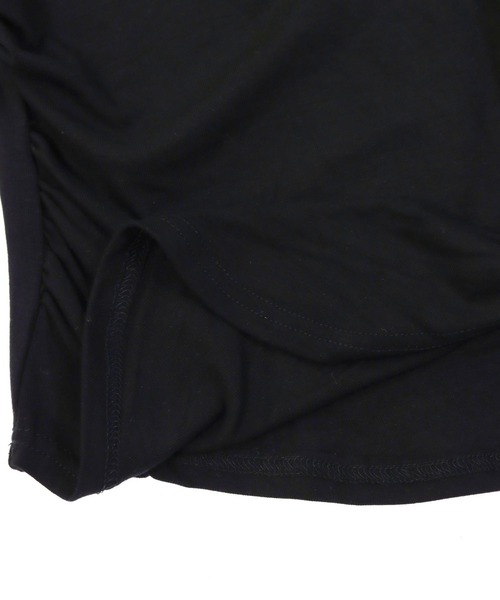 ANAP（アナップ）の「デコルテ デザイン サイド シャーリング トップス（Tシャツ/カットソー・レディース・ホワイト/グレー系その他/ブラック・FREE）」の7枚目の写真