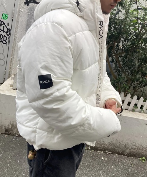 RVCA（ルーカ）の「【RVCA/ルーカ】24AW RVCA PUFFER JACKET/エコダウンジャケット・ブルゾン（ダウンジャケット/コート・メンズ・ブラック/ホワイト・MEDIUM/SMALL）」の6枚目の写真