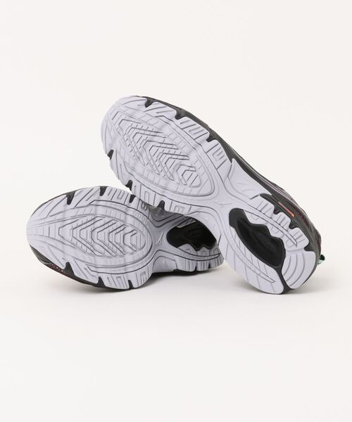 MIZUNO(ミズノ )の「mizuno ミズノ MXR【軽量/ワイド/幅広3E】メンズスニーカー(エムエックスアール)(スニーカー・メンズ・シルバー/ブラック系その他・26.0cm/26.5cm/27.0cm/27.5cm/28.0cm/25.5cm)」の4枚目の写真