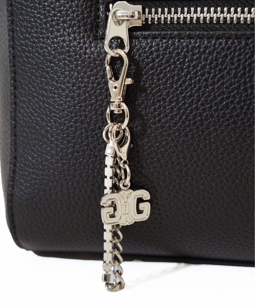 GYDA（ジェイダ）の「【GYDA/ジェイダ】 PLAIN SERIES　チャーム付きハンドバッグ（ハンドバッグ・レディース・ブラック/アイボリー/キャメル・FREE）」の13枚目の写真