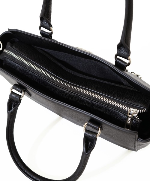 GYDA（ジェイダ）の「【GYDA/ジェイダ】 PLAIN SERIES　チャーム付きハンドバッグ（ハンドバッグ・レディース・ブラック/アイボリー/キャメル・FREE）」の14枚目の写真