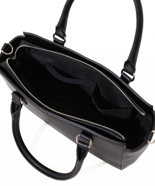 GYDA（ジェイダ）の「【GYDA/ジェイダ】 PLAIN SERIES　チャーム付きハンドバッグ（ハンドバッグ・レディース・ブラック/アイボリー/キャメル・FREE）」の16枚目の写真