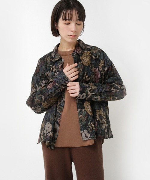 極美品 RNA-N アールエヌエーエヌ 植物柄シャツ 長袖 24AW 秋物 RNA-N（アールエヌエーエヌ）の「B2926 フラワープリントビエラシャツ