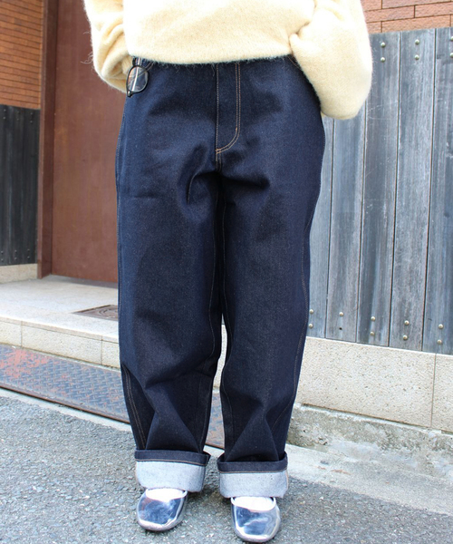 WISM(ウィズム)の「WISM ORIGINAL PRODUCT BAGGY DENIM PANT 2(デニムパンツ・メンズ・ネイビー/カーキ・34/32/30)」の3枚目の写真