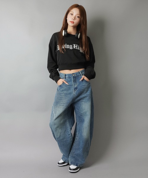 SPINNS（スピンズ）の「ショート丈裏毛スウェット/ピグメント/オールドイングリッシュロゴ/貼り付けロゴ（スウェット・レディース・ピンク/レッド/杢グレー/ブラック・ONESIZE）」の11枚目の写真