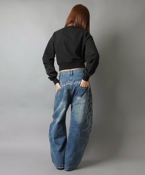 SPINNS（スピンズ）の「ショート丈裏毛スウェット/ピグメント/オールドイングリッシュロゴ/貼り付けロゴ（スウェット・レディース・ピンク/レッド/杢グレー/ブラック・ONESIZE）」の15枚目の写真