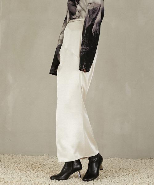 PRANK PROJECT（プランクプロジェクト）の「サテンロングスカート / Satin Long Skirt（スカート・レディース・ブラウン/ブラック/アイボリー・36/38）」の13枚目の写真