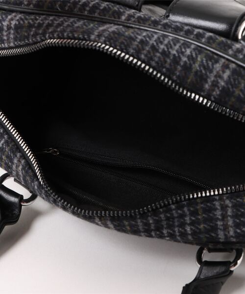 an meets zakka(アンミツザッカ)の「an meets zakka クラシックチェックツイード×合成皮革コンビミニボストンバッグ(ボストンバッグ・レディース・ネイビー/ブラウン・ONESIZE)」の5枚目の写真