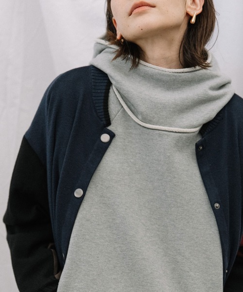 MARECHAL TERRE(マルシャルテル)の「フーディー(パーカー・レディース・グレー/グレー系その他/ブラック/ネイビー・MEDIUM)」の2枚目の写真