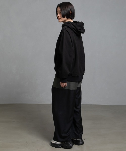 MARECHAL TERRE(マルシャルテル)の「フーディー(パーカー・レディース・グレー/グレー系その他/ブラック/ネイビー・MEDIUM)」の10枚目の写真