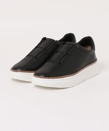 unity（ユニティ）の「スリッポンスニーカー（スニーカー）」