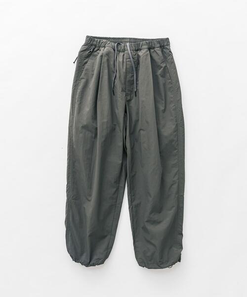 EKAL（エカル）の「『URTECH』ナイロンタッサーウォームトラウザー（その他パンツ・メンズ・ブラック系その他/グレー/ブラウン・LARGE/MEDIUM）」の3枚目の写真