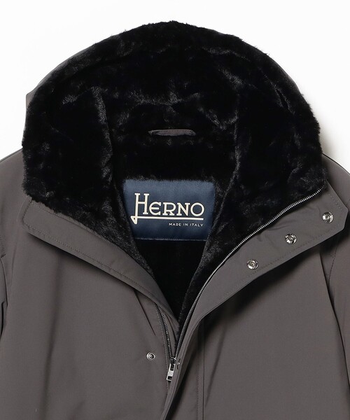 HERNO（ヘルノ）の「HERNO / フーデット ボア コート（その他アウター・メンズ・チャコールグレー/ブラック・52/50/48/46）」の4枚目の写真