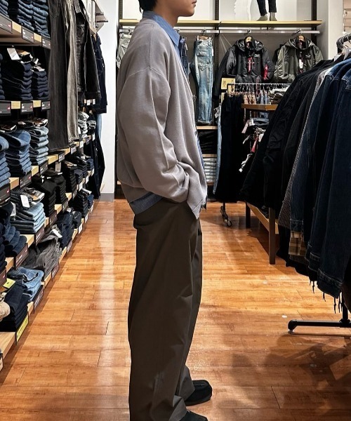 Right-on（ライトオン）の「ジャガードバックロゴニットカーディガン (バックロゴ/ジャガード/ニットカーディガン/ドライタッチ/通気性/ゆったりシルエット/スウェットライク/軽羽織り/デイリー/トレンド)（カーディガン/ボレロ・メンズ・ブラック/グレー/ネイビー・L/XL/M）」の13枚目の写真