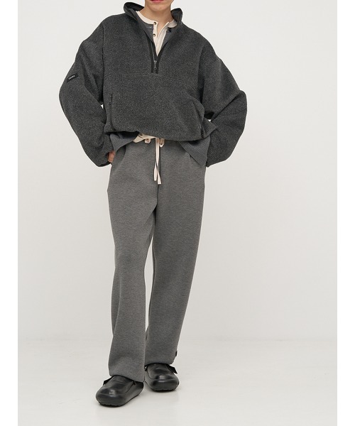 YENN(イエン)の「【 YENN / イエン 】SPONDISH JOGGER PANTS / スポンディッシュジョガーパンツ(その他パンツ・レディース・ブラック/チャコール・36/38)」の3枚目の写真