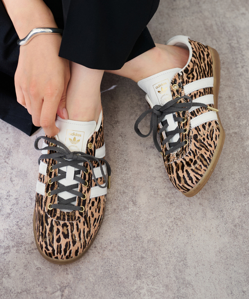 FRAMeWORK(フレームワーク)の「adidas / アディダス GAZELLE LO PRO W(スニーカー・レディース・ブラウン・23cm/24cm/25cm)」の1枚目の写真