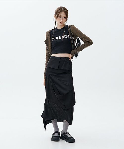 FLAREUP(フレアアップ)の「2.Drape Layered Maxi Skirt (FL-241_Black)(スカート・レディース・ブラック・1/2)」の3枚目の写真
